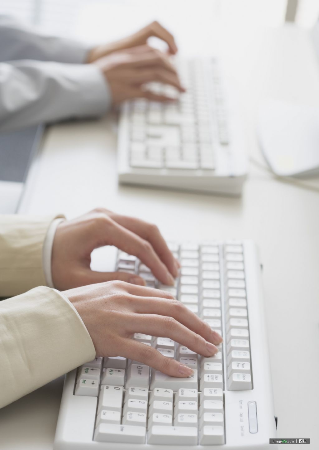 恒生指数期货配资网站_瑞达期货居间人配资刷单_国际期货业务监管