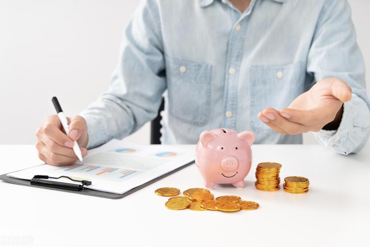 中行10万元理财产品_2025年50万理财配置方案_2025年不碰的三类资产