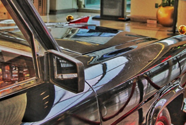 好车贷理财_只有10万存款敢贷款买车_面对40万车100万存款舍不得买